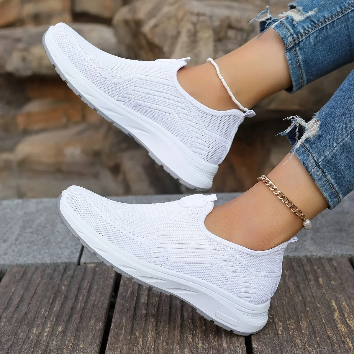 2024 New Summer Mesh Breathable Large Women's Casual Shoes Soft Sole Lightweight Women's One Step Single Step Shoes - Image 2