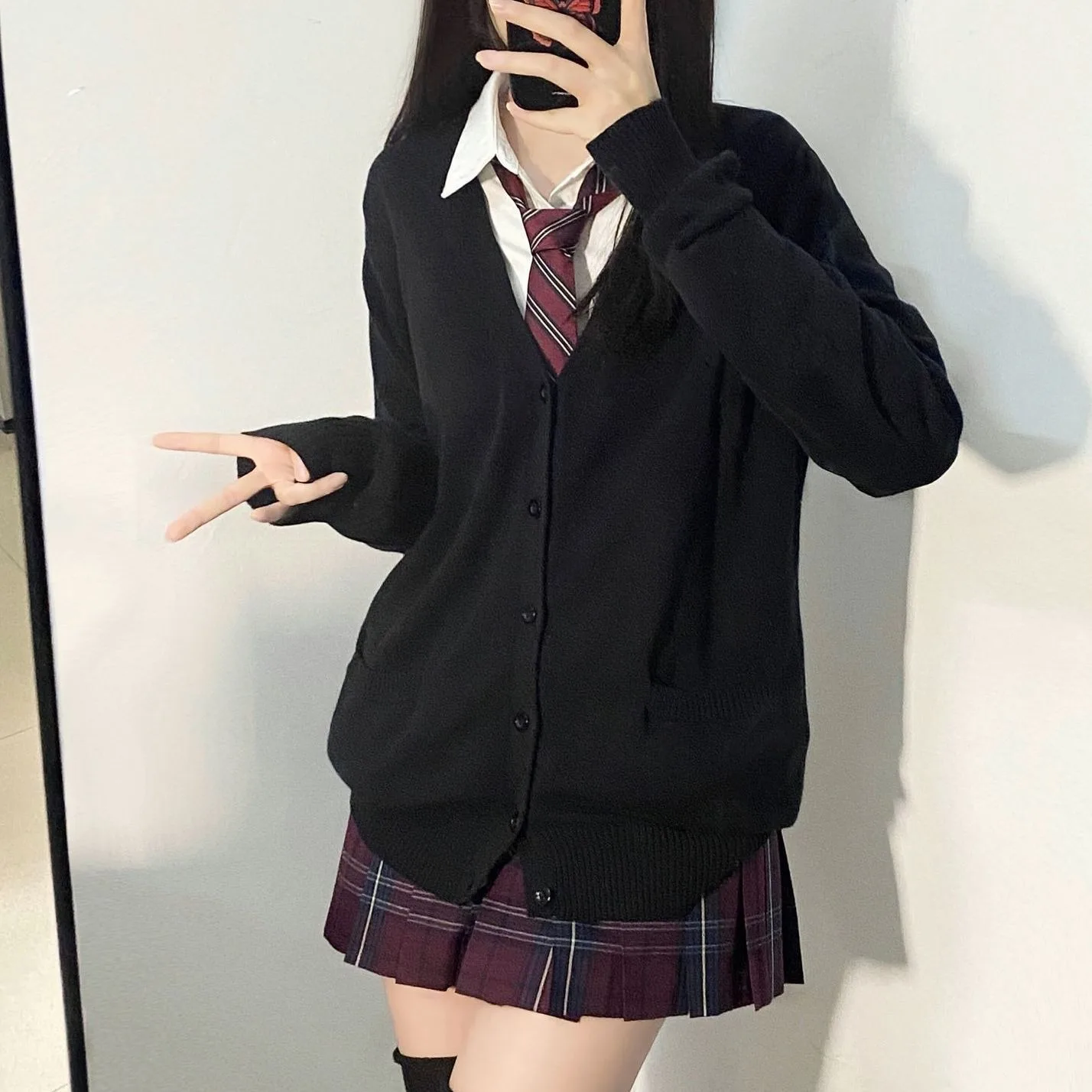 Mikasa cosplay pink cardigan sweater, Japanese cardigan V-neck knit sweater jacket is perfect for JK uniform matching - Image 2
