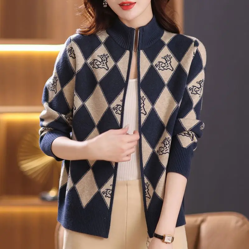 Women's Korean Vintage Plaid Sweaters Cardigan Autumn Winter Casual All-match Stand Collar Zipper Knitted Tops Female Clothing - Image 5
