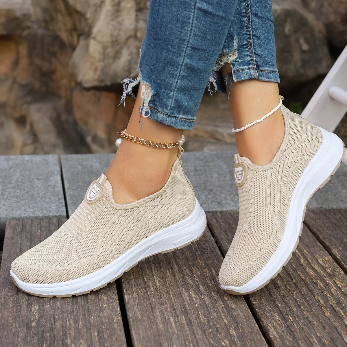 2024 New Summer Mesh Breathable Large Women's Casual Shoes Soft Sole Lightweight Women's One Step Single Step Shoes - Image 3