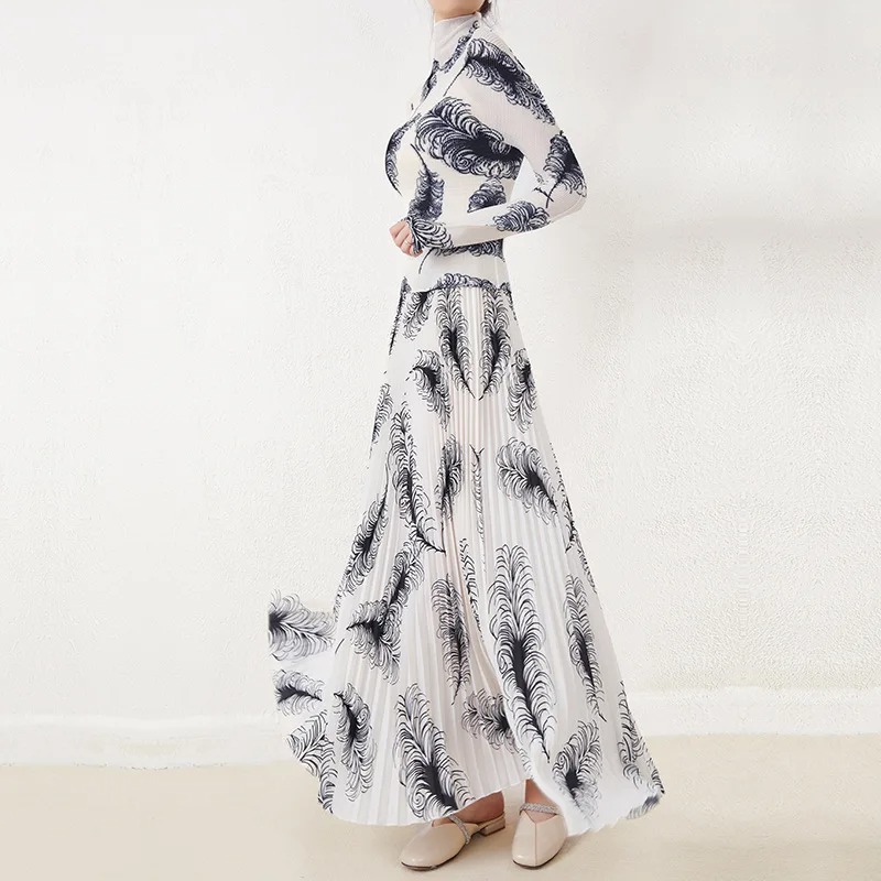 Miyake Pleated Lace Skirt Set 2023 Printed T-Shirt High Waist Two Piece Suit - Image 5